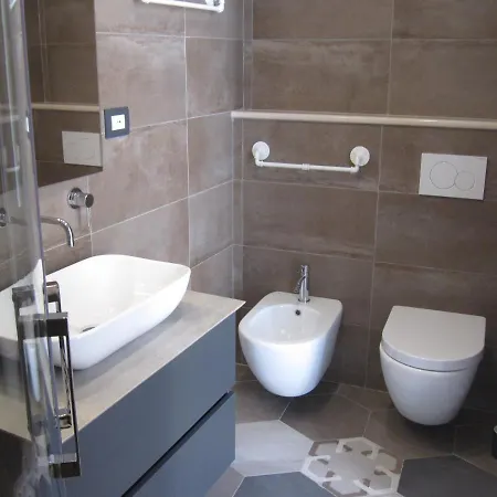 فندق مبيت وإفطار Le Tracce 3*